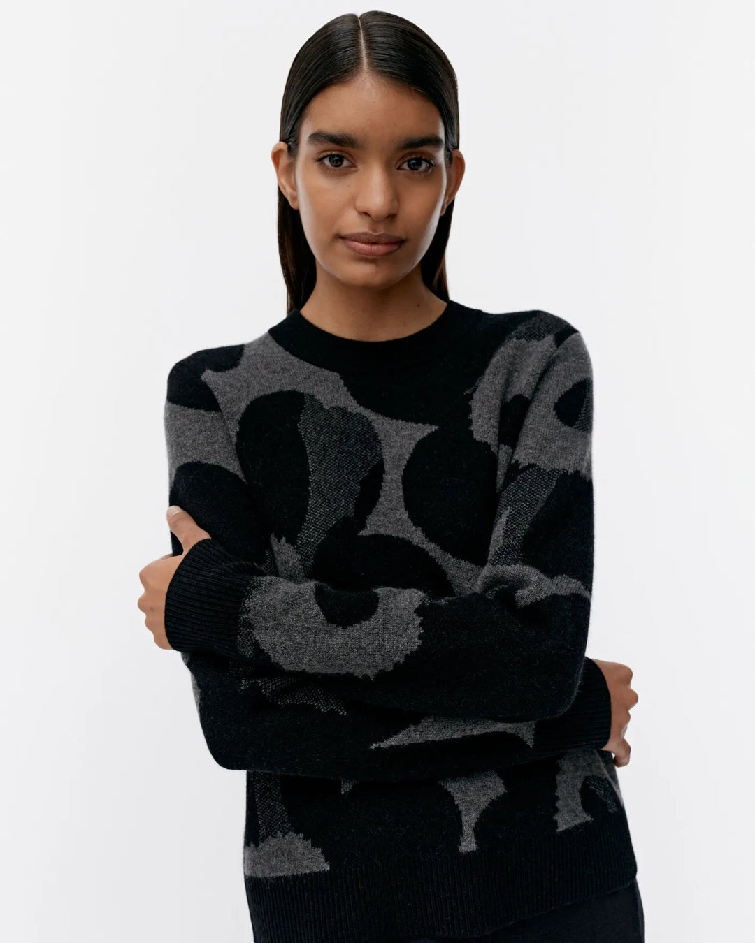 Aukio Unikko Cashmere Sweater | Black, Charcoal - pirkko. Marimekko