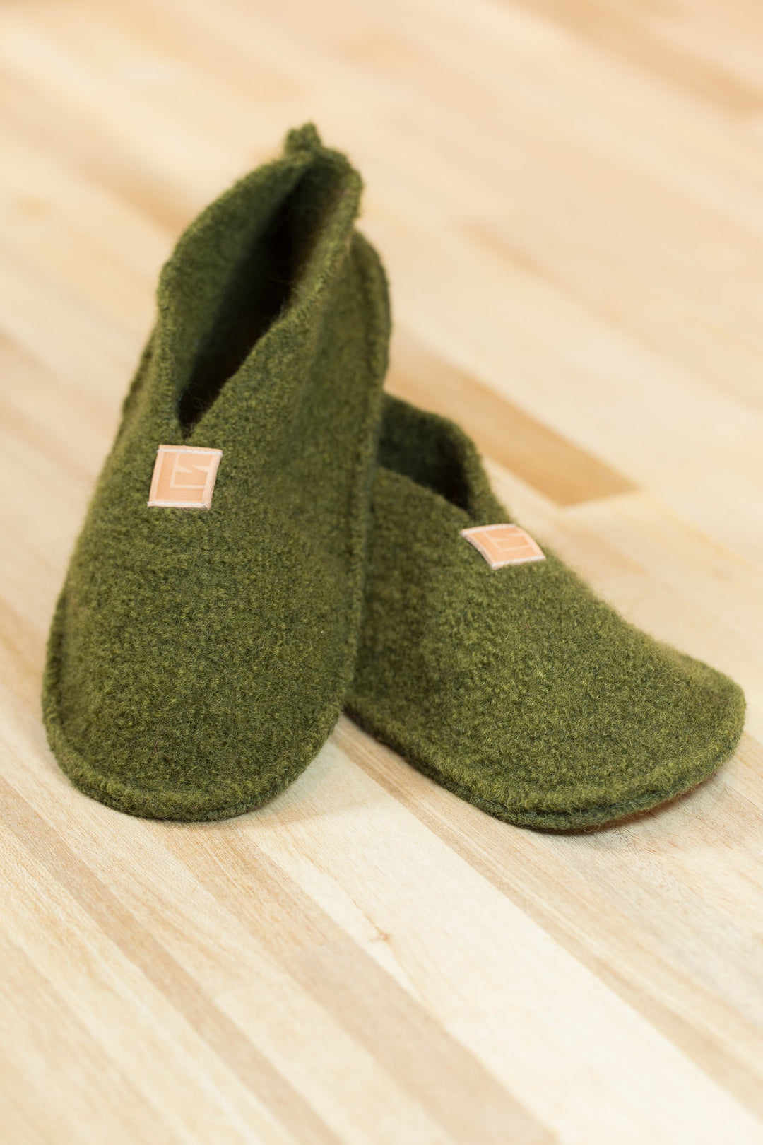 Boiled Wool Slippers, Moss - pirkko. LIISA SALMIVAARA