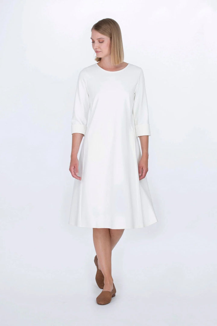 Falla Finland | Selva Ponte Dress | Off - white - pirkko. Falla Finland