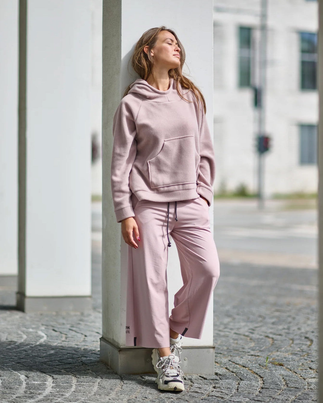 Henriette Cozy Fleece Hoodie | Dusty Rose - pirkko. HENRIETTE STEFFENSEN