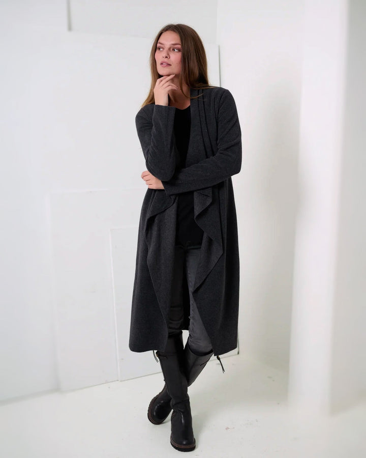 Henriette | Cozy Long Fleece Cardigan | Soft Black - pirkko. HENRIETTE STEFFENSEN