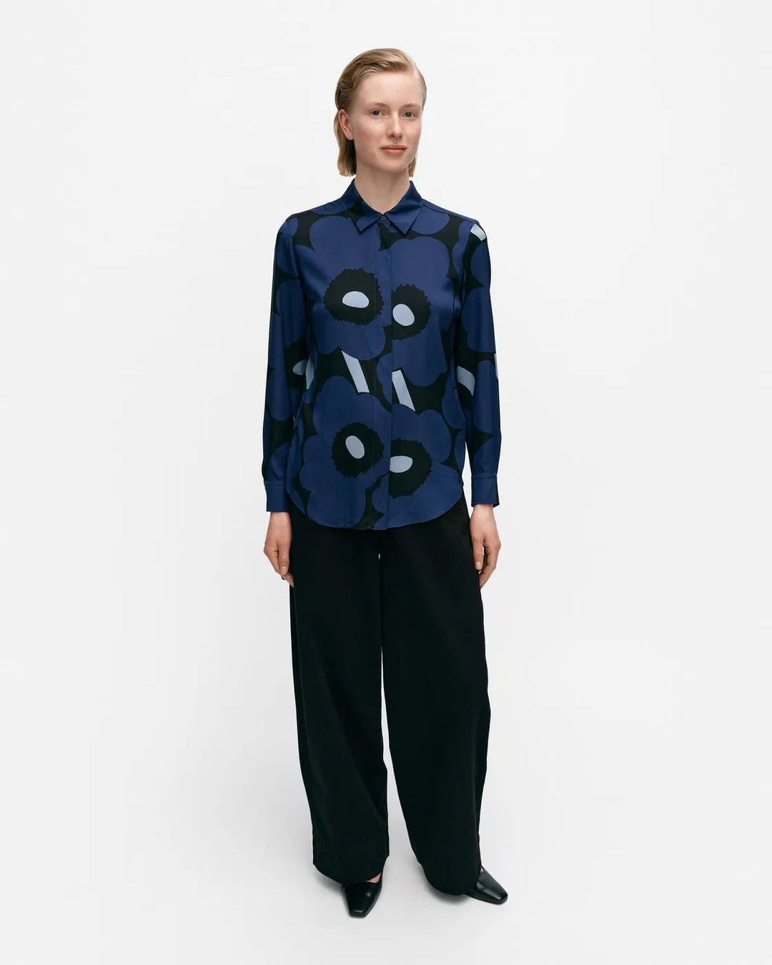 Maija Unikko Stretch Silk Shirt | Dark Blue/Black - pirkko. Marimekko