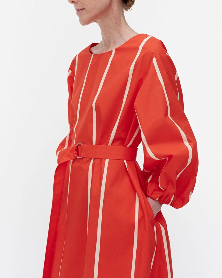 Marimekko | Blomma Puhveli Belted Cotton Dress | Orange, White - pirkko. Marimekko