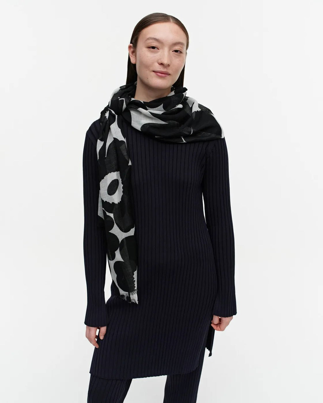 Marimekko | Fiore Unikko Scarf | Off - White Black | 28x72" - pirkko. pirkko.