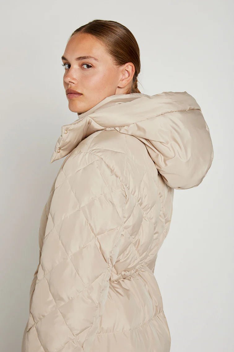 PBO | Dina Down Coat | Light Sand - pirkko. PBO