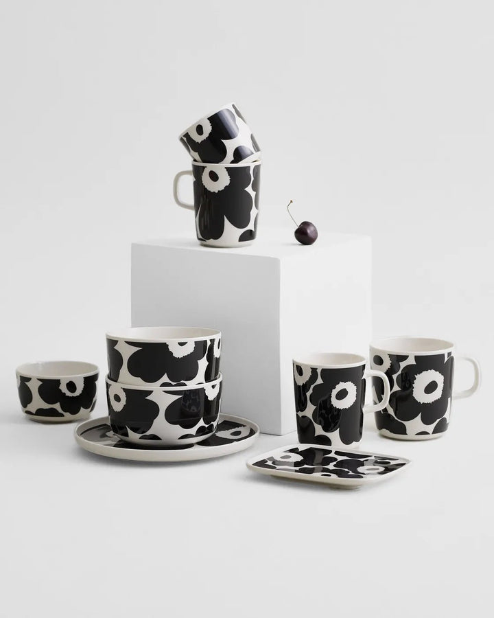 Unikko Bowl Black/ White , 17 oz - pirkko. Marimekko