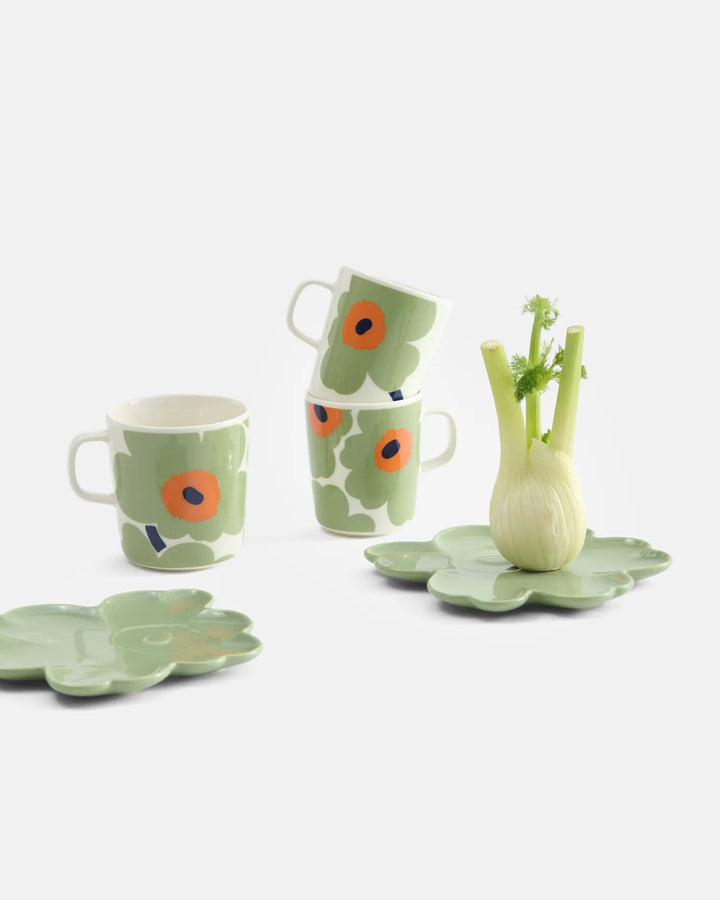 Unikko Mug | 13.5oz | White/Sage/Orange - pirkko. Marimekko